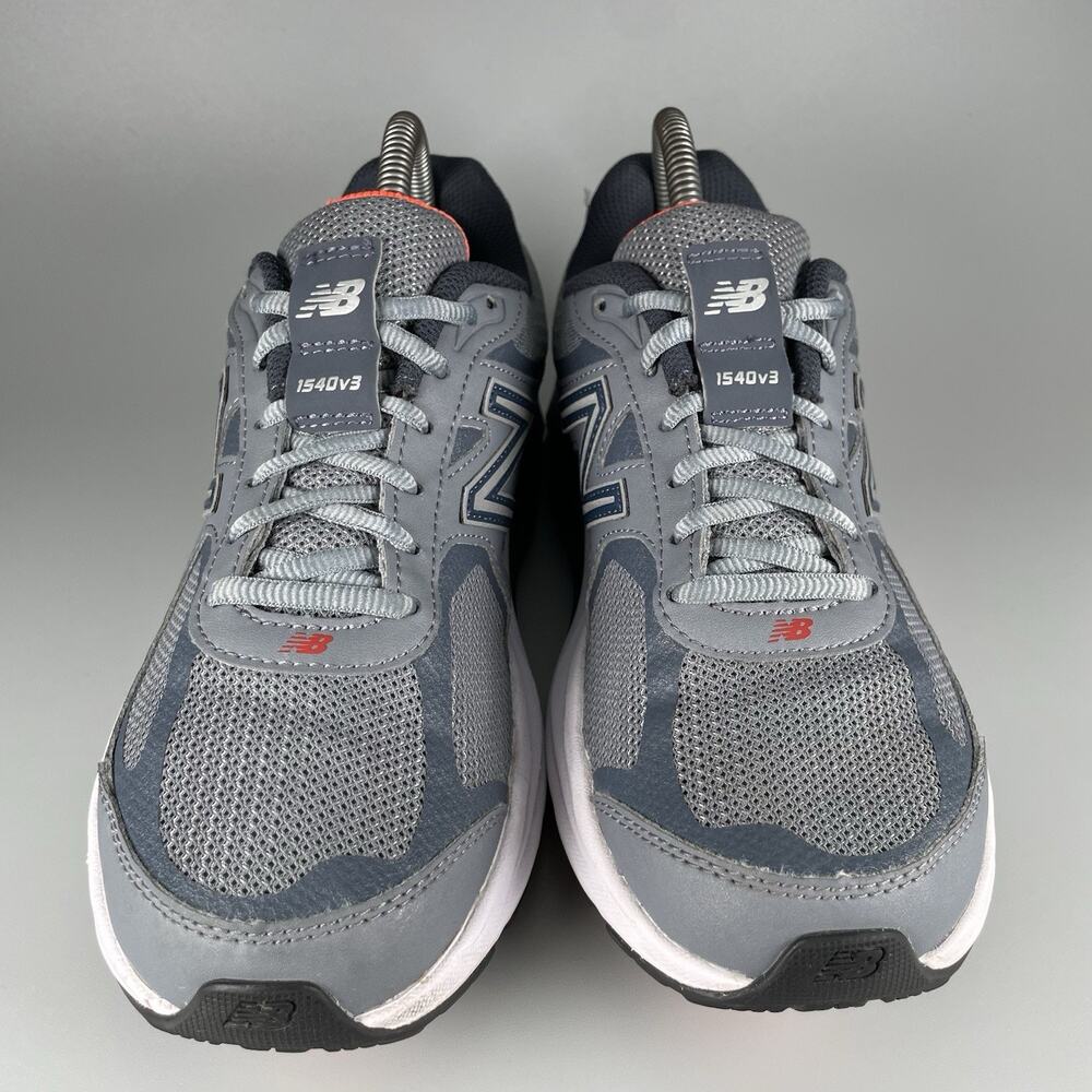 New Balance 1540v3 Women's Size 8.5 B Gray Running Shoe Casual Sneakers Athletic - Picture 2 of 9
